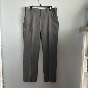 Men’s J.M. Haggar Gray Dress Pants